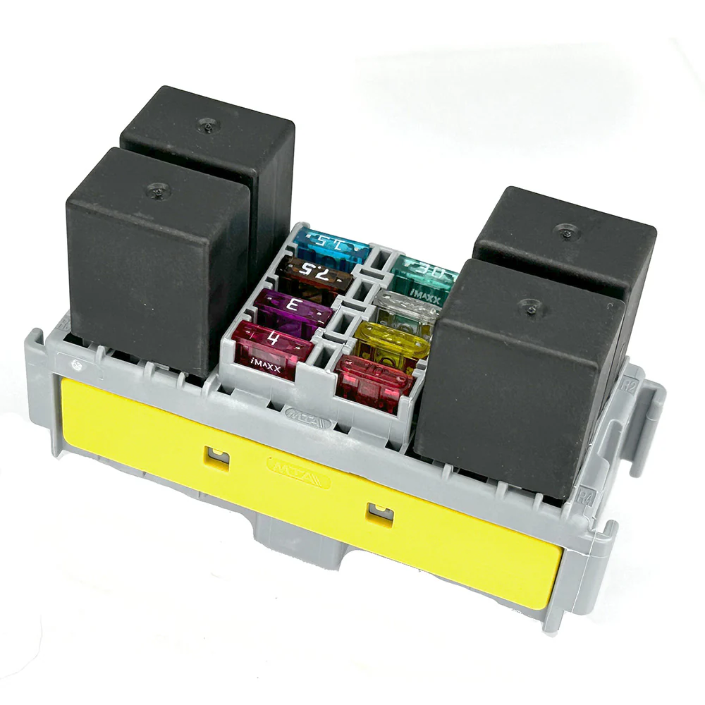 8 Mini Fuse and 4 Micro Relay Module with Side Retainer - Image 3