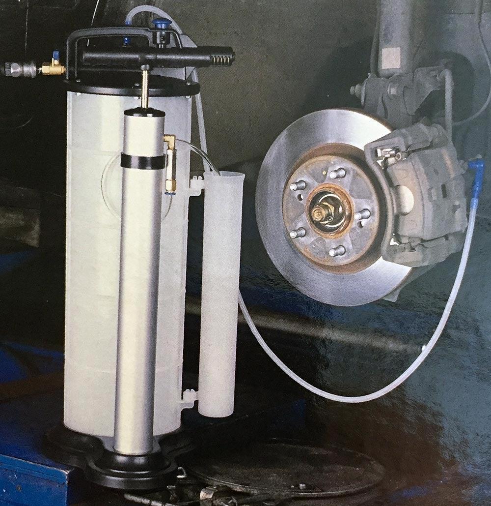 9 Litre Vacuum Oil Extractor - Image 5
