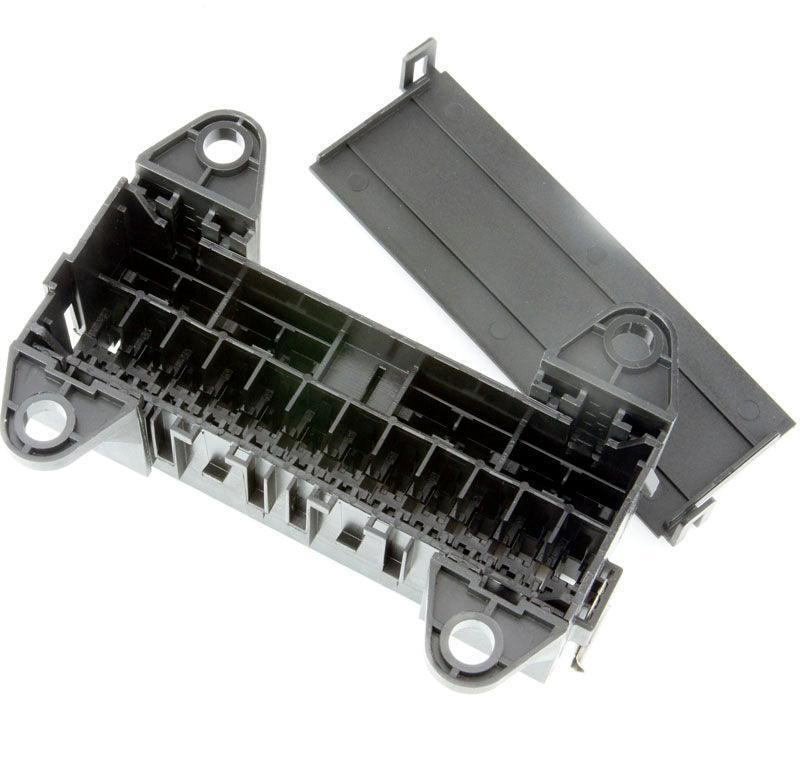 Standard Blade Fuse Box 16 Way - Image 3