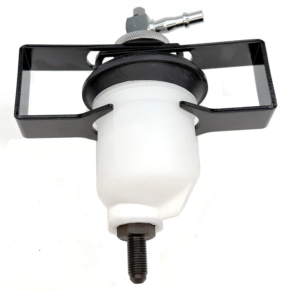 Brake and Clutch Reservoir Bleeding Adapter - Image 3