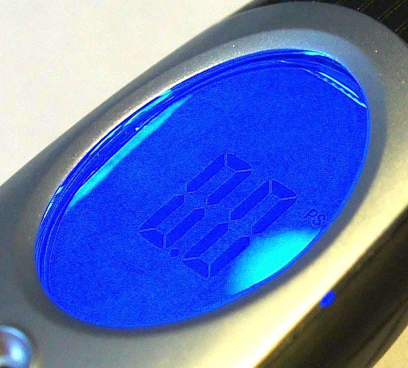 Digital Tyre Pressure / Tread Depth Gauge With Light - Image 2