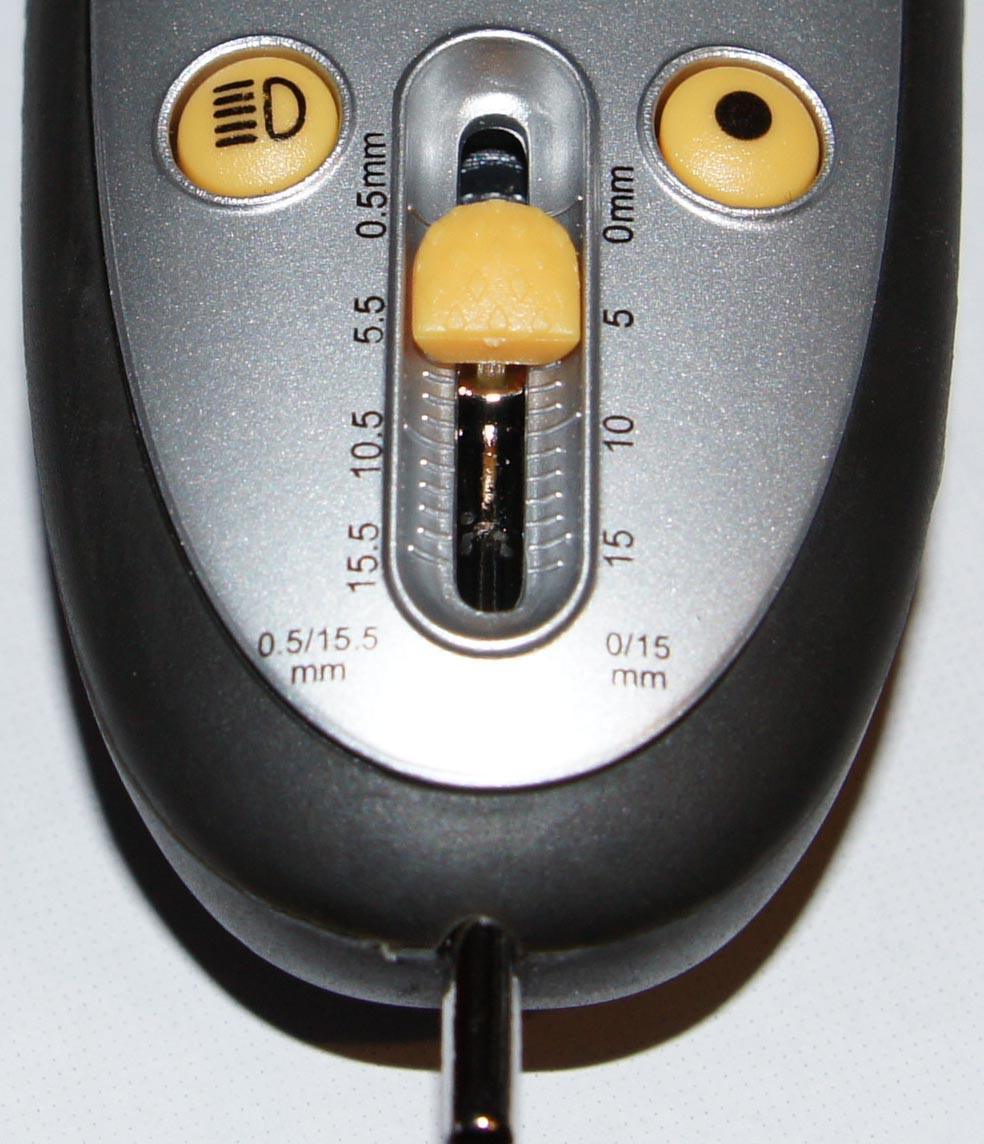 Digital Tyre Pressure / Tread Depth Gauge With Light - Image 4