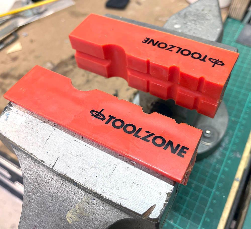 Magnetic Soft Vice Jaws 150mm - Image 2