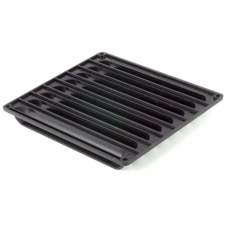 Plastic Louvre Panel 156 x 140mm - Image 3