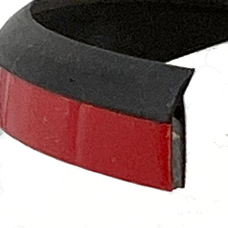Small Rubber Self Adhesive Leaf Seal - Image 2