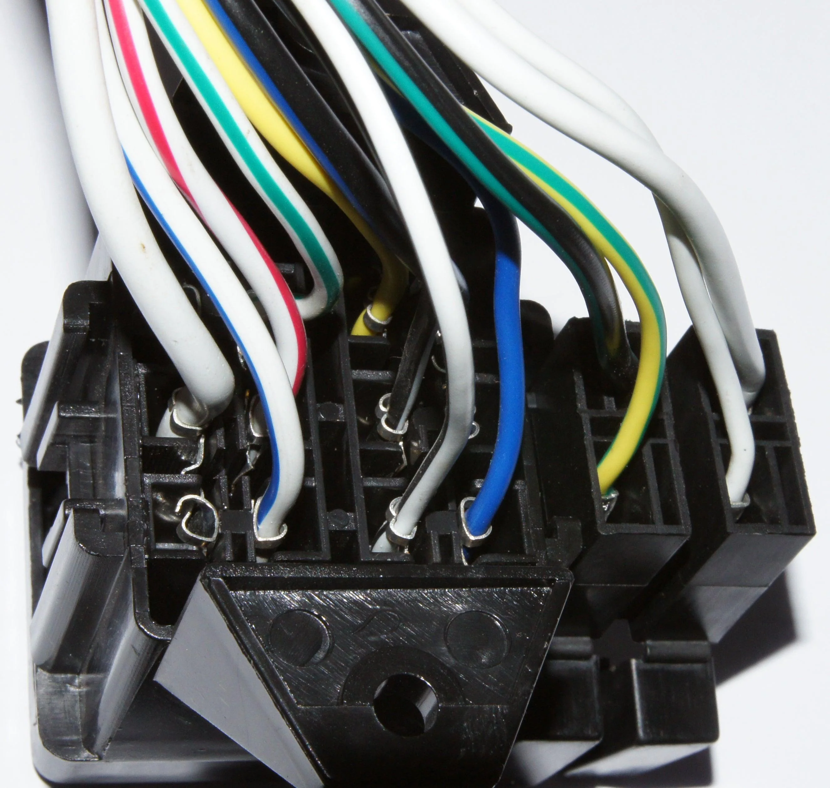 Wired Fuse Box 8 Way 5 Supplies - Image 3